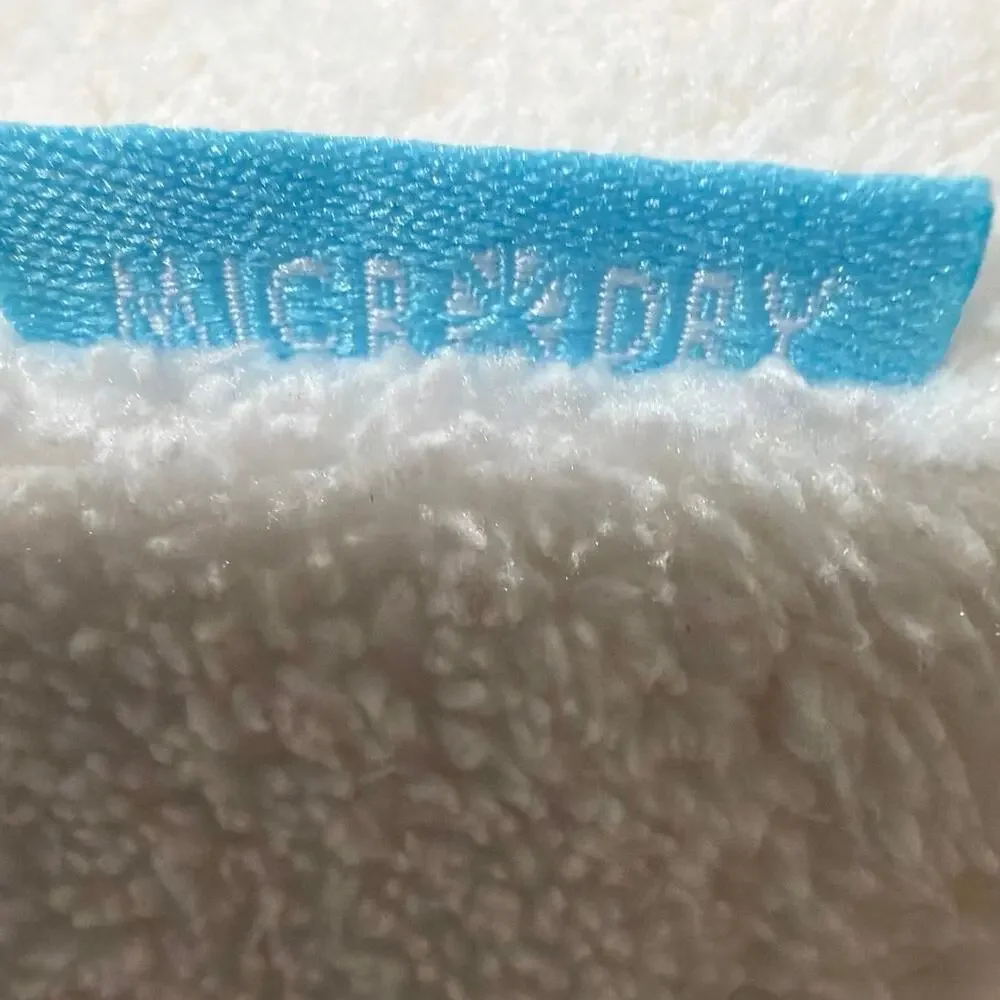 MICRODRY White Terry Cloth Cushioned Bath Pillow Spa Head & Neck Support
